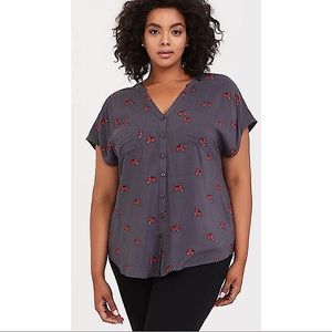 TORRID DARK GREY VESPA CHALLIS DOLMAN TOP SIZE 3